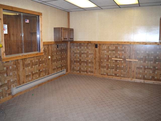 101 Lincoln Avenue, Underwood, ND 58576